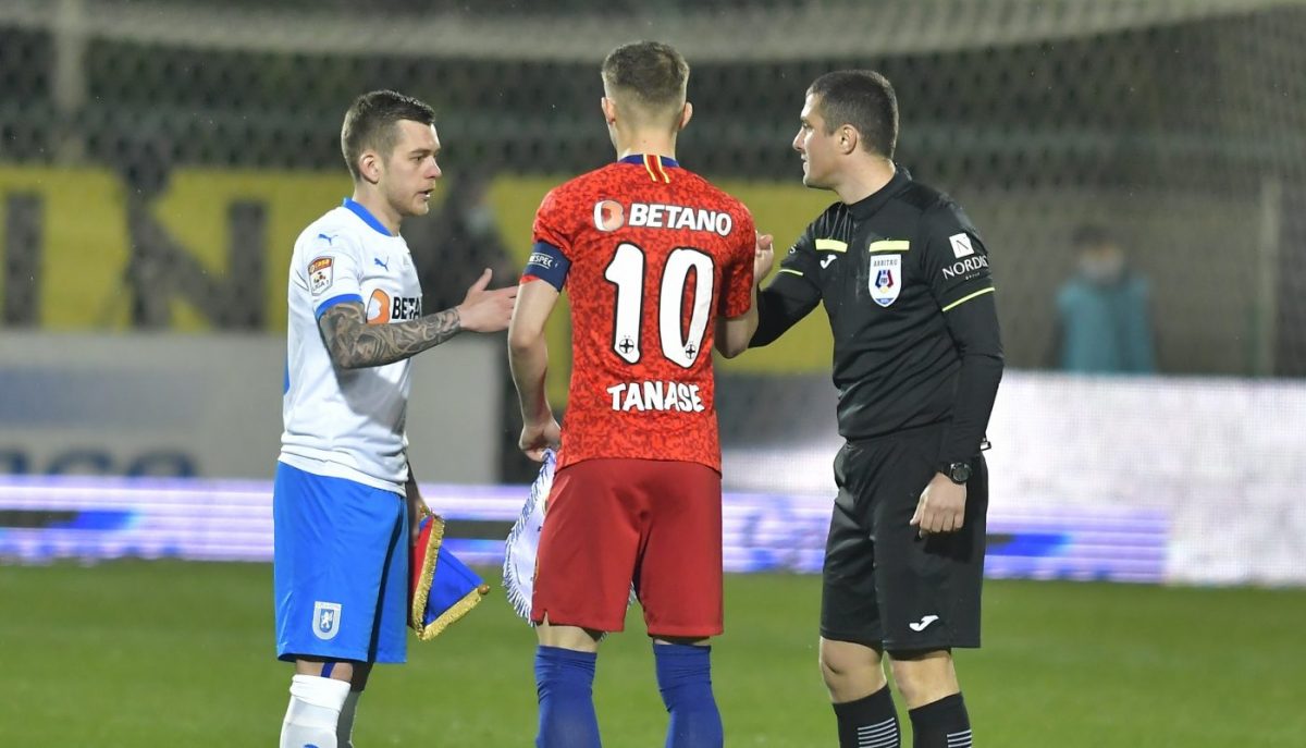 Imagine Stire Zi de fotbal în Liga 1 » 8 variante de profit lansate la Farul – Gaz Metan și FCSB – Universitatea! | 2review.ro