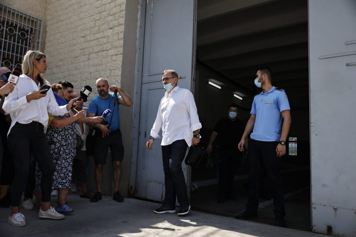 Imagine Stire Liviu Dragnea, amintiri din perioada tinereții: “Am câștigat mulți bani la negru, zeci de mii” + Motivul pentru care a rămas repetent în facultate | 2review.ro