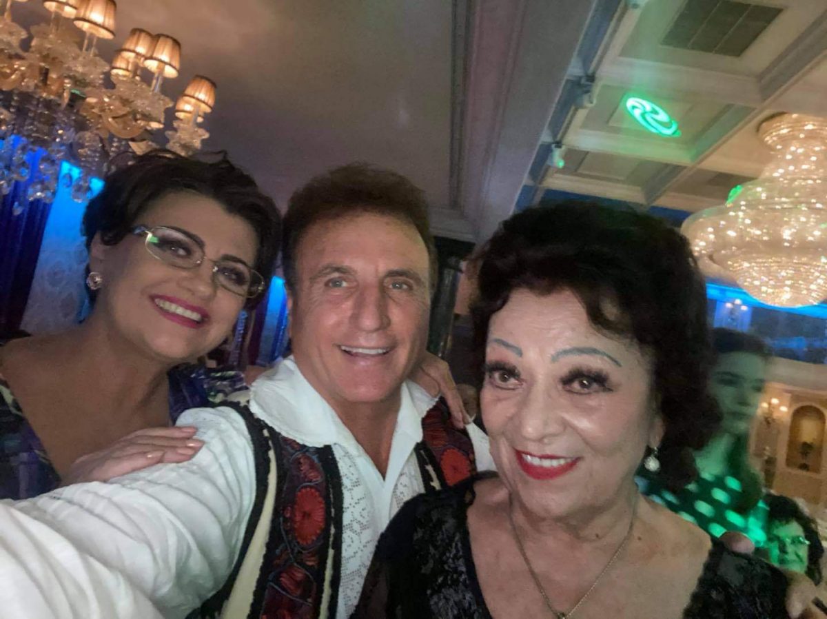 Imagine Stire Steliana Sima, confesiuni despre întâlnirea cu Maria Ciobanu: „Măi, oameni buni, a cântat de am rămas toți…” | 2review.ro