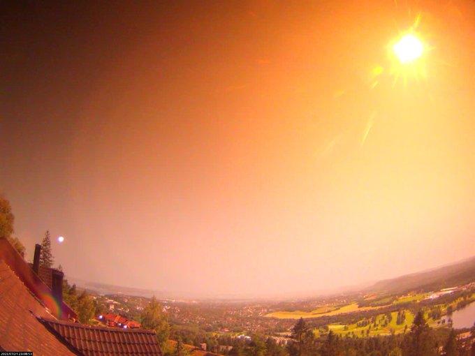 Imagine Stire Sperietură pentru norvegieni! Un meteorit s-a prăbușit în apropiere de Olso după ce a luminat cerul | 2review.ro