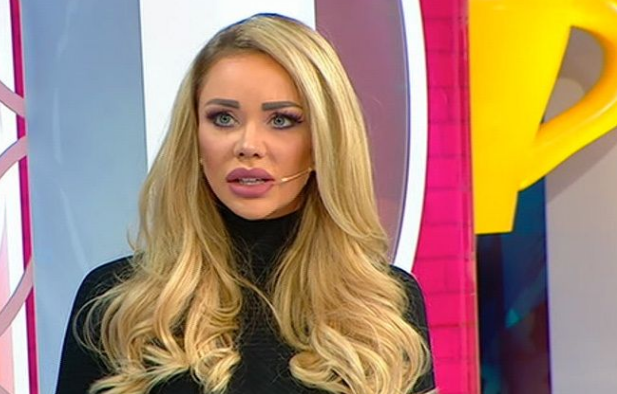 Imagine Stire Bianca Drăguşanu, primele declaraţii după ce a ajuns pe patul de spital: „Am leșinat în baie. Aveam tensiunea foarte mică” | 2review.ro