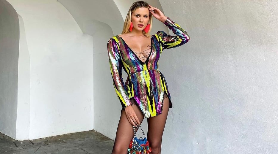 Imagine Stire Emily Burghelea, însărcinată pentru a doua oară?! Detaliu care i-a pus pe gânduri pe internauți | 2review.ro