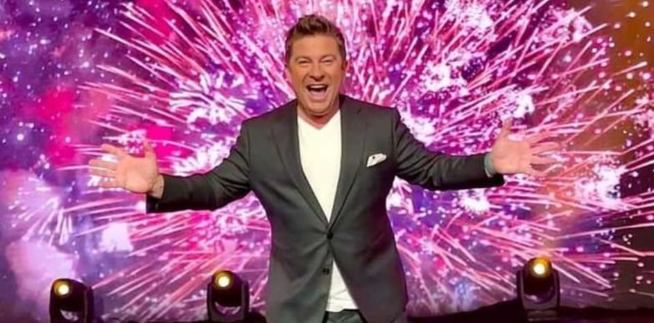 Imagine Stire Pavel Bartoș, dezvăluiri din culisele show-ului de la PRO Tv! Ce se întâmplă pe platourile „Masked Singer” | 2review.ro