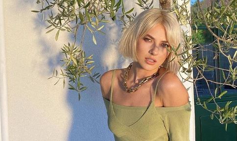Imagine Stire Lidia Buble iubeşte din nou? Artista s-a afişat alături de un bărbat misterios | 2review.ro