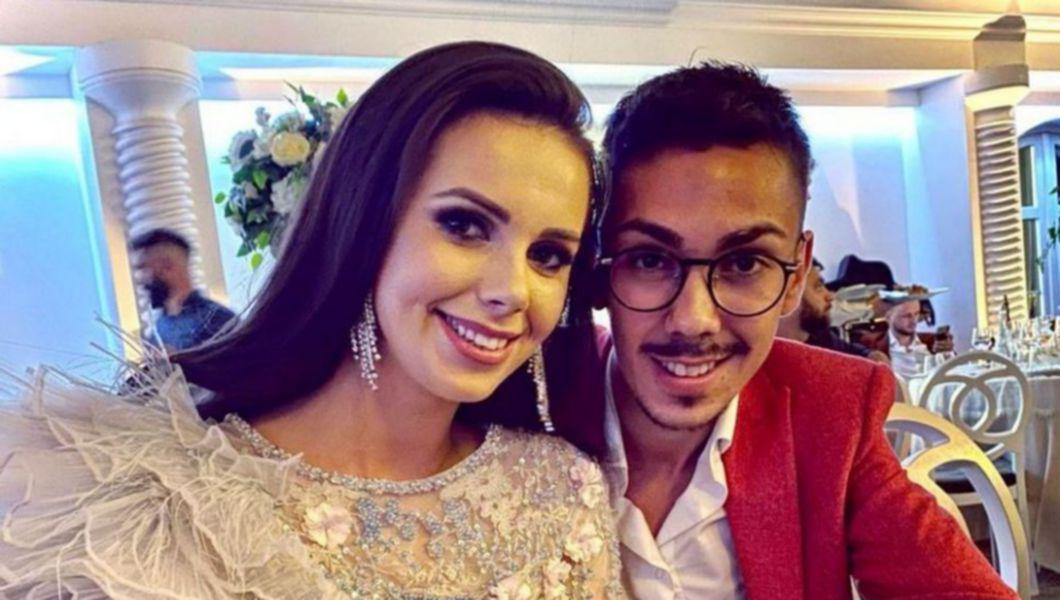 Imagine Stire Cum a reacționat Claudia Puican după ce logodnicul ei Armin Nicoară a sărutat-o pe Georgiana Lobonț | 2review.ro