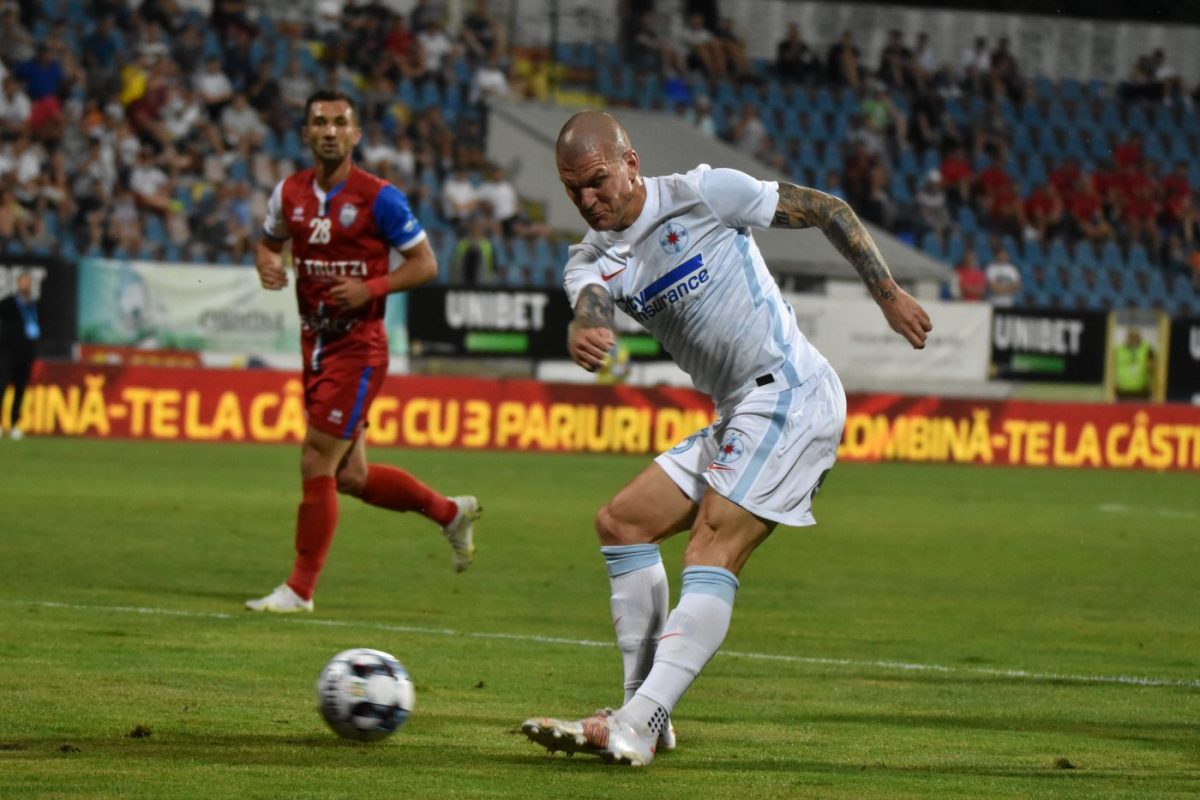Imagine Stire E oficial: Zdenek Ondrasek este istorie pentru FCSB: „Clubul nostru îi urează mult succes în carieră!” | 2review.ro