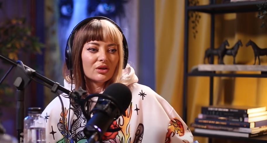 Imagine Stire Ce a pățit, recent, Delia când a mers pe Transfăgărășan! ”Riscurile sunt foarte mari” | 2review.ro