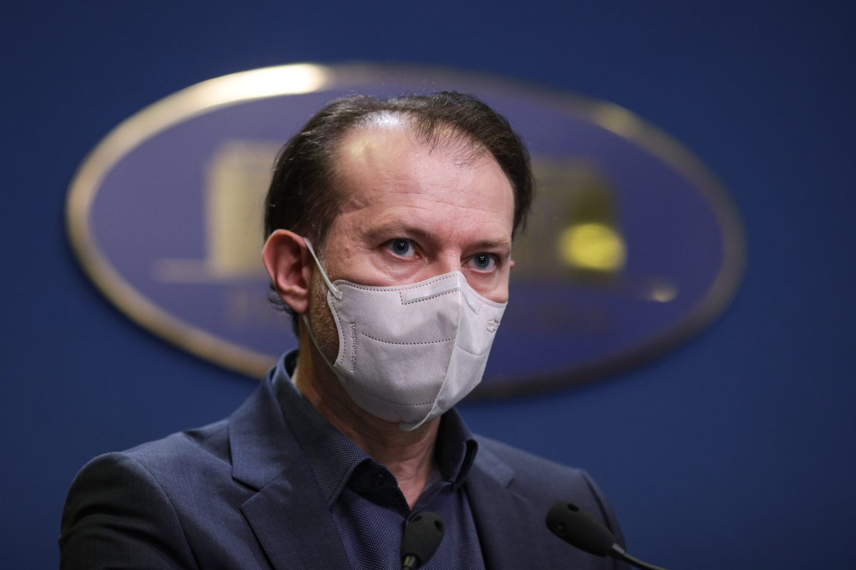 Anunțul făcut de Florin Cîțu! Când începe vaccinarea cu a treia doză