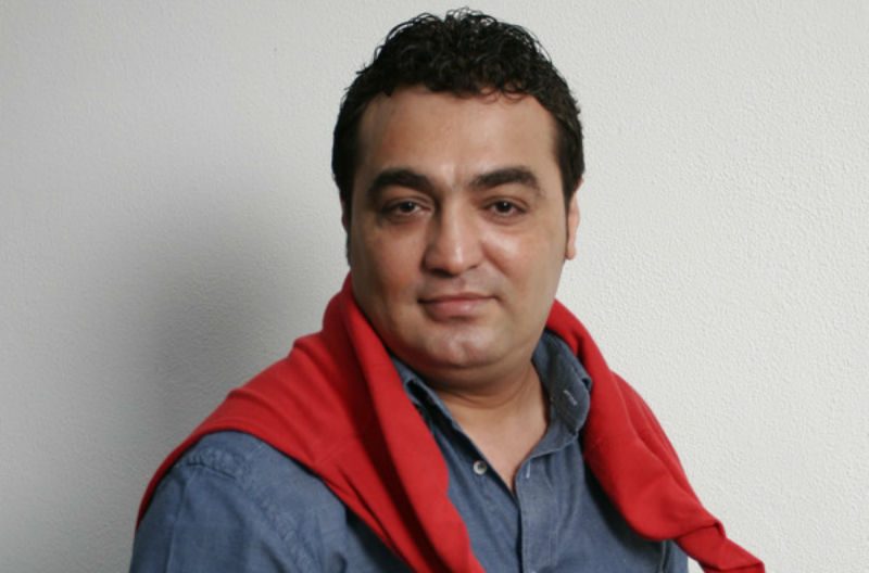 Ce a apărut lângă sicriul cu trupul neînsuflețit al lui Petrică Cercel! Cei aflați la căpătâiul artistului au rămas uimiți