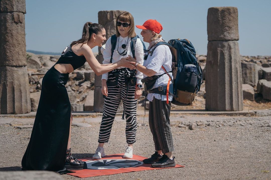 Imagine Stire Alexandra Ungureanu, discuţie „aprinsă” cu mama sa la „Asia Express”: „Nu mă ajuți deloc, dar DELOC” | 2review.ro