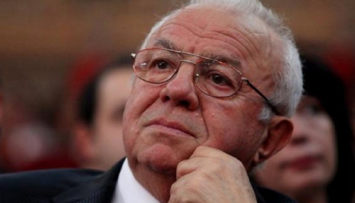 Imagine Stire Alexandru Arșinel, detalii despre starea lui de sănătate, după operațiile pe inimă suferite la finalul lui 2021: “Am rămas cu sechele, dar sunt optimist” | 2review.ro