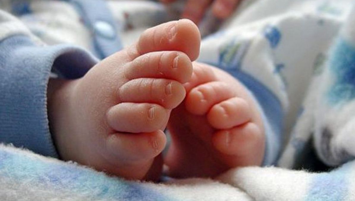 Doi bebeluși din Suceava, infectați cu COVID-19, au murit: ”Nu s-a mai putut face nimic pentru ei”