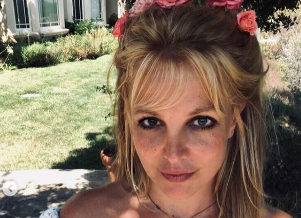 Imagine Stire Tatăl lui Britney Spears cere o sumă colosală după ce a renunțat la tutelă! Ce spune avocatul artistei | 2review.ro