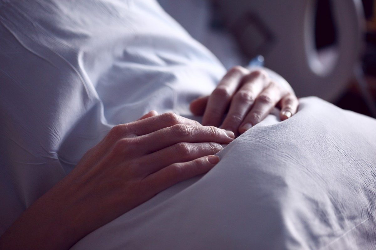 Caz fără precedent! O femeie din Botoșani, internată în spital, a sunat la 112. Care a fost motivul