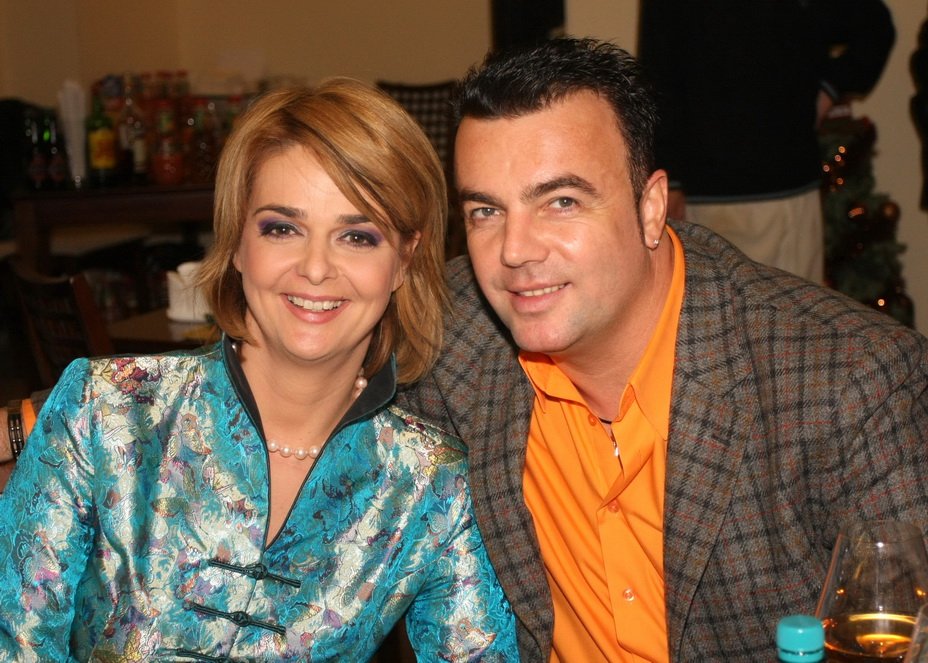 Imagine Stire Adrian Enache, urare emoționantă de ziua Iulianei Marciuc „Cea mai frumoasă crainică de televiziune din România” | 2review.ro