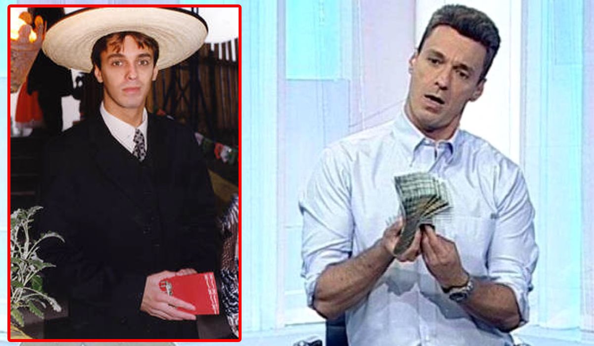 Imagine Stire Surpriză! Am aflat ce studii are, de fapt, Mircea Badea. Câte clase a absolvit și câți lei primește salariu de la Antena 3 | 2review.ro