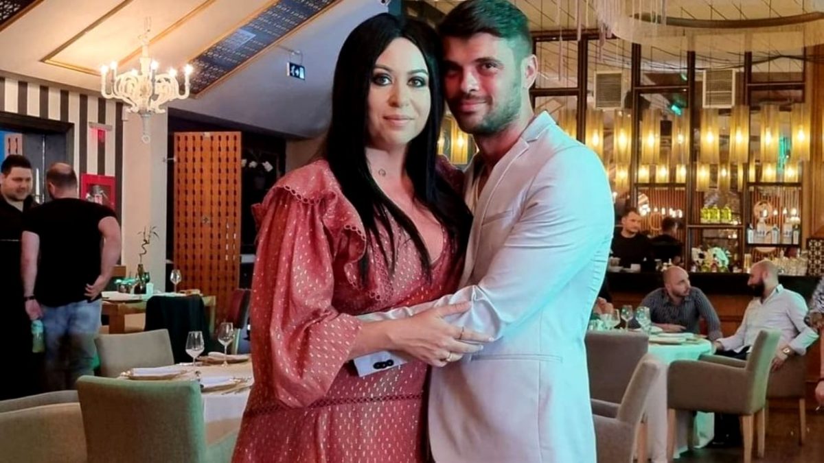 Imagine Stire Oana Roman și Marius Elisei au renunțat la reînnoirea jurămintelor! Motivul care i-a dus la această decizie. „Nu mai facem nimic” | 2review.ro