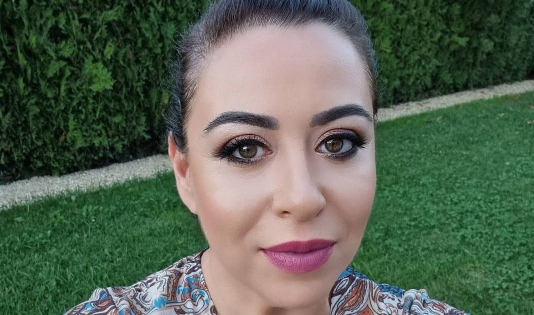 Imagine Stire Oana Roman, mărturisiri dramatice despre relația cu tatăl ei. ”Nu mai sunt fata lui Petre Roman” | 2review.ro