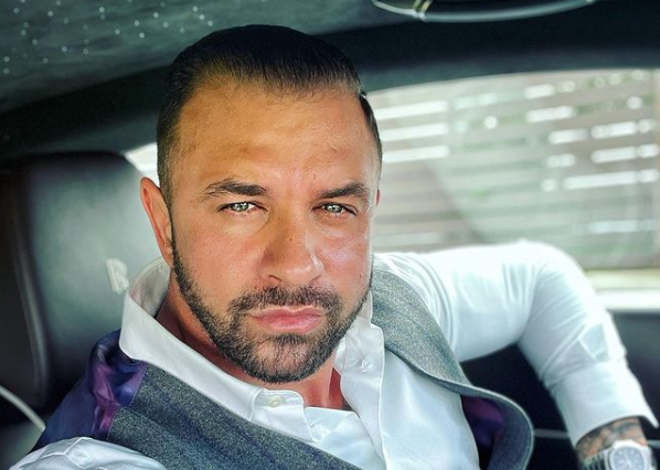 Imagine Stire De ce a bătut-o Alex Bodi pe Bianca Drăguşanu? A recunoscut abia acum: “Ea m-a lovit” | 2review.ro