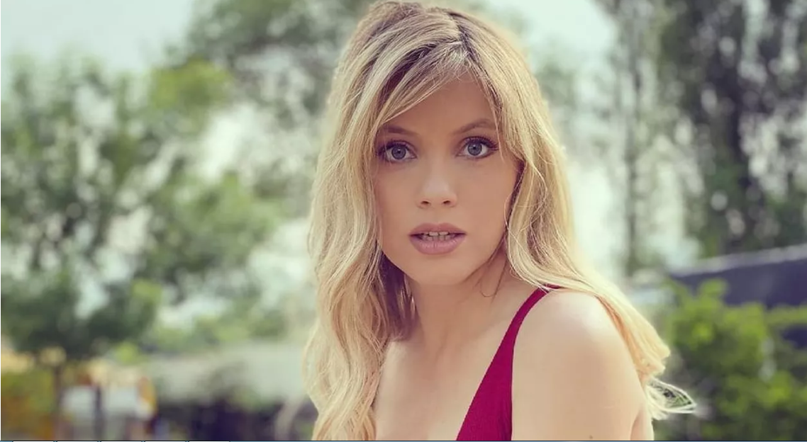 Imagine Stire Andreea Ibacka, pe ultima sută de metri! Vedeta va aduce pe lume cel de-al doilea copil în această săptămână. „Ultimul weekend cu bebe în burtică” | 2review.ro
