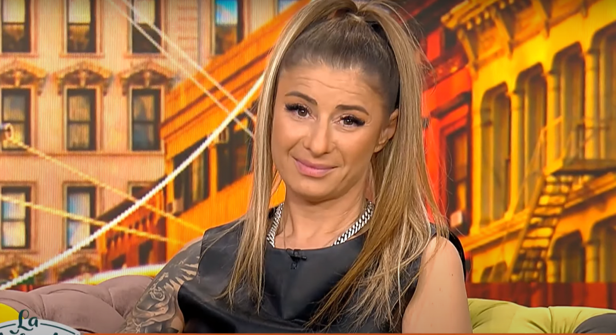 Anamaria Prodan, prima reacţie după apariţia imaginilor în care pupa un bărbat celebru, în Dubai: „Îmi pare foarte rău”