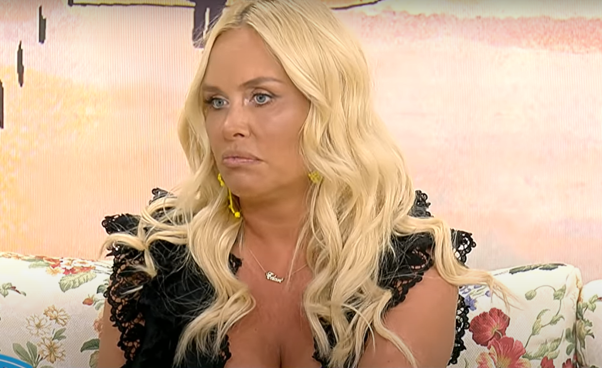 Imagine Stire Vica Blochina, mesaj umilitor pentru Oana Roman. Ce a putut să spună despre ea. E clar, se lasă cu scandal | 2review.ro