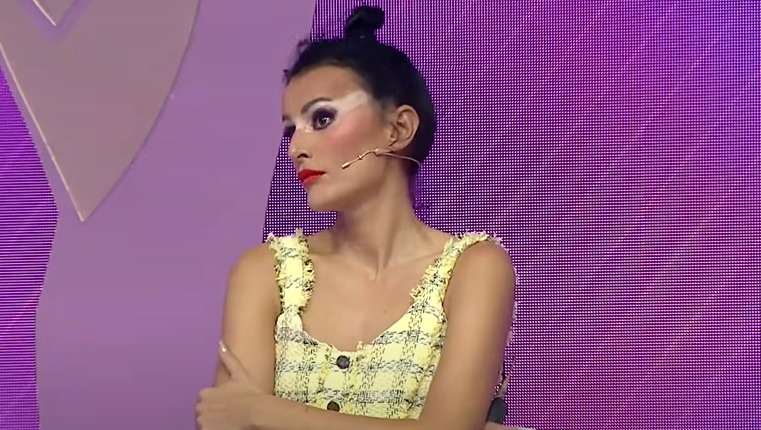 Imagine Stire Anda Adam şi Ruxi, replici dure. Ce şi-au spus cele două concurente la „Bravo, ai stil” | 2review.ro