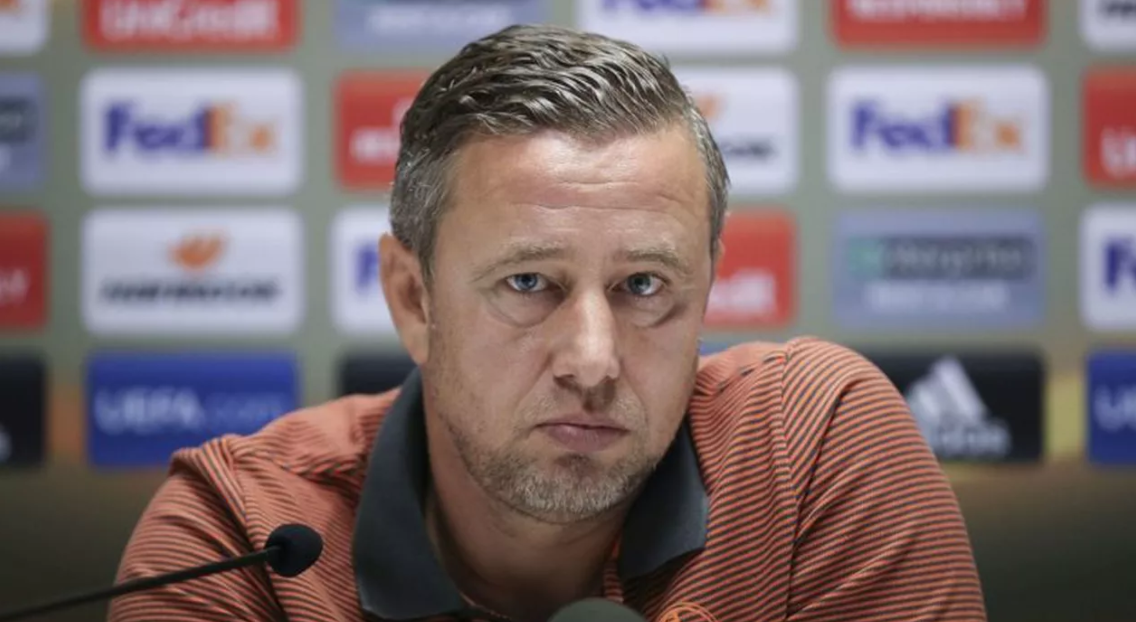 Imagine Stire Drama cumplită a lui Laurențiu Reghecampf. Și-a pierdut primul copil, o fetiță, Ana-Lisa. “Avea o problemă la inimioară și a trebuit să o operăm” | 2review.ro
