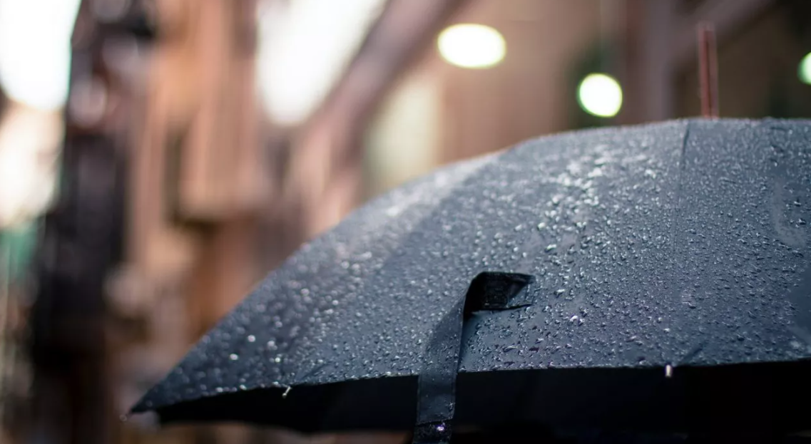 Prognoza meteo 31 octombrie. Vânt și ploi în mare parte din țară
