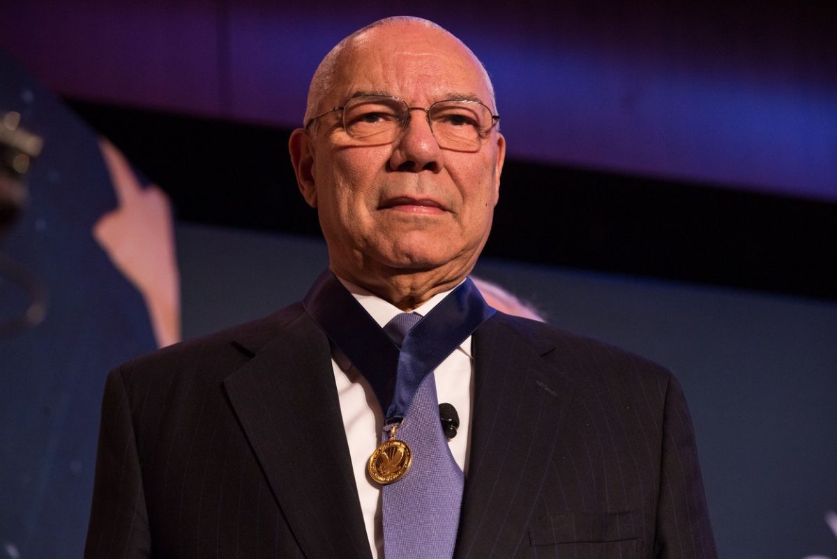 Colin Powell s-a stins din viață. Secretarul de stat a murit din cauza complicațiilor COVID