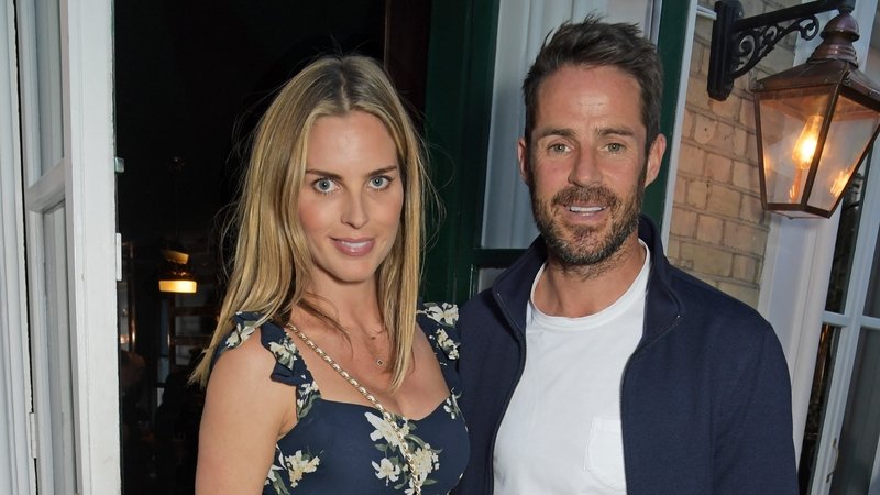 Imagine Stire Jamie Redknapp a devenit tătic pentru a treia oară! Frida Andersson-Lourie a născut un băiețel. „Micul nostru viking” | 2review.ro