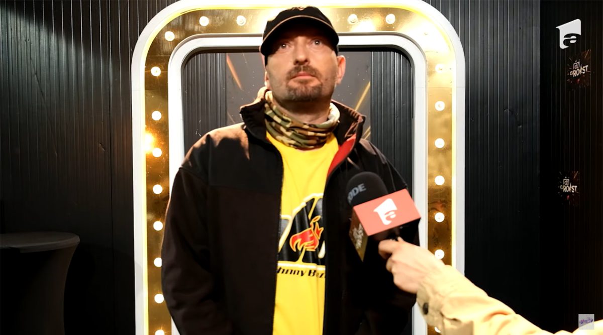 Imagine Stire Râzi cu lacrimi! Ce mesaj de „La mulți ani” a transmis Cheloo ieri, de ziua postului Antena 1 | 2review.ro