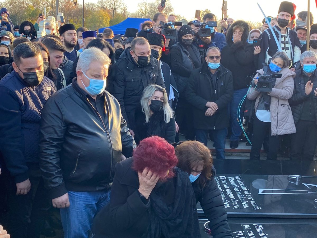Imagine Stire Cum a reacţionat sora lui Petrică Mîțu Stoian după ce clinica din Caraș-Severin s-a închis: „A murit cu zile” | 2review.ro