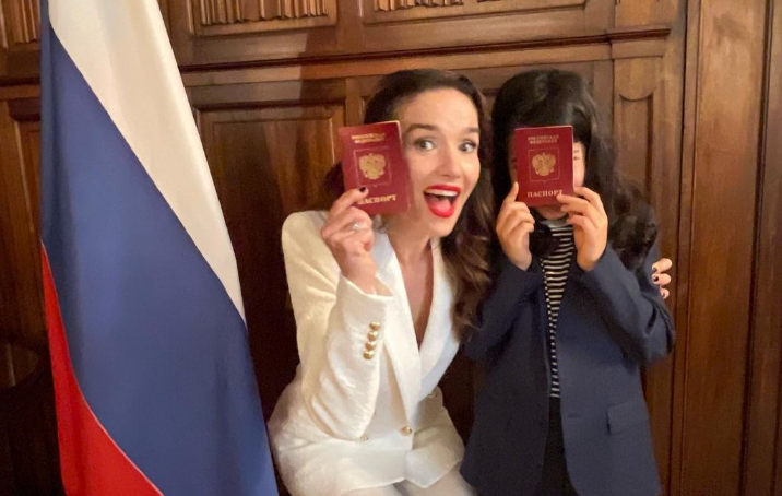 Promisiunea lui Putin. Natalia Oreiro și fiul ei au primit pașapoartele rusești! VIDEO