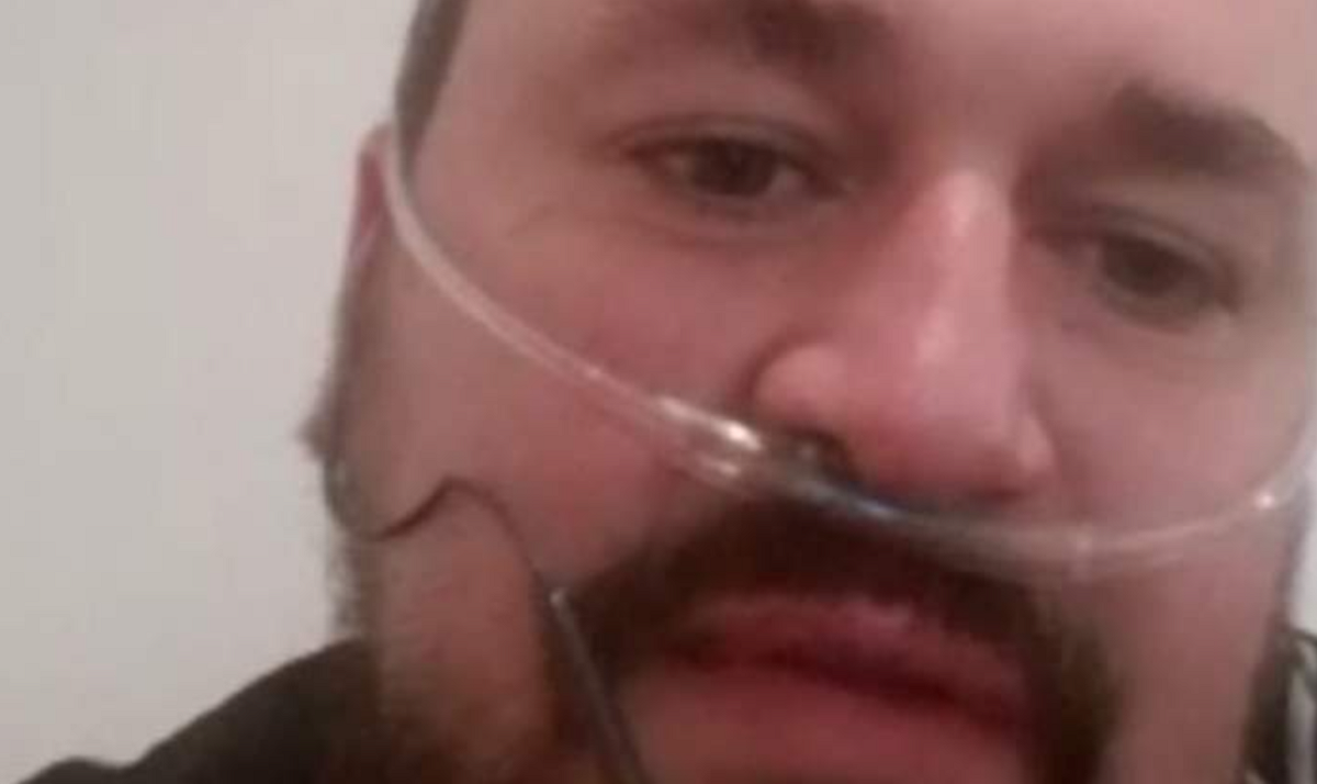 Imagine Stire Cel mai mare antivaccinist și susținătorul Dianei Șoșoacă a murit infectat cu COVID-19 | 2review.ro