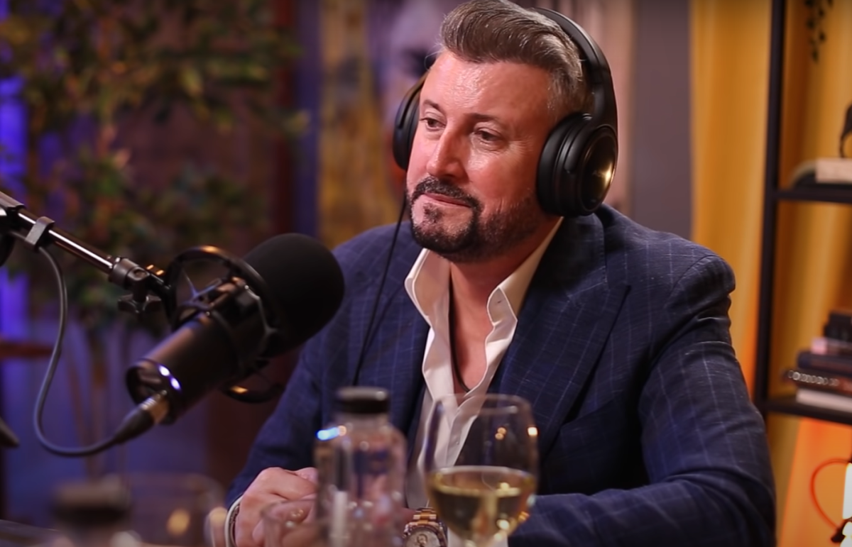 Imagine Stire Cătălin Botezatu a luat atitudine în scandalul dintre Bianca Drăgușanu și Andreea Raicu: ”Bianca este o femeie care se respectă”. Designerul face declarații incredibile | 2review.ro