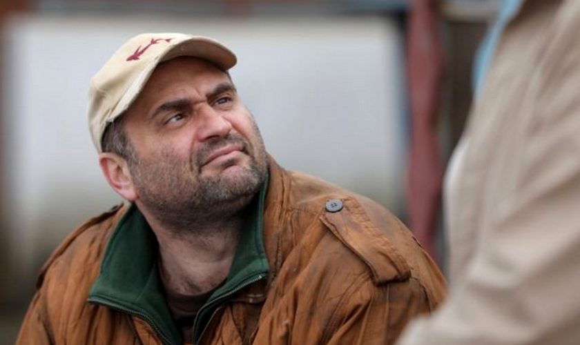 Imagine Stire Traume în familia lui Adrian Văncică, din cauza rolului „Celentano” din Las Fierbinţi: „Mi-a zis că nu vrea să mai vadă beţivi nici măcar la TV” | 2review.ro