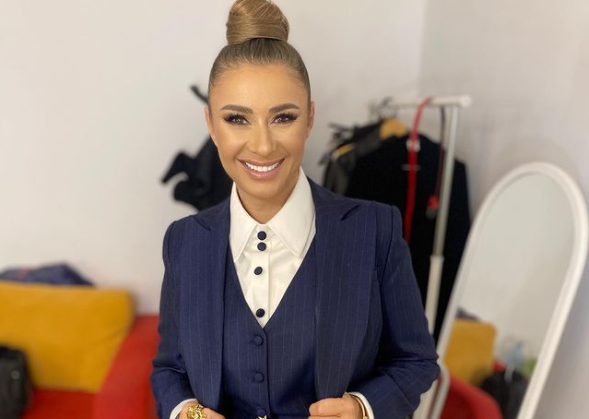 Imagine Stire Anamaria Prodan, decizie radicală după ce s-a aflat că Laurenţiu Reghecampf va avea un băieţel cu iubita Corina Caciuc | 2review.ro