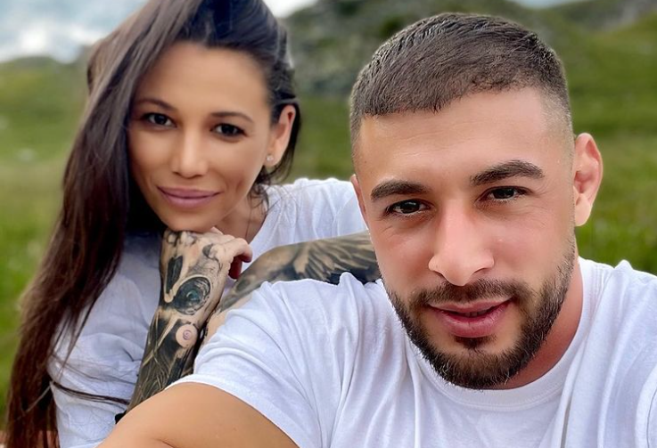 Imagine Stire Cine îi va boteza copilul Roxanei Vancea. Bruneta va deveni în curând mămică | 2review.ro