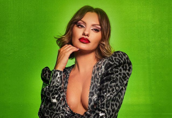 Imagine Stire Alexandra Stan a vrut să semneze un contract cu un site pentru adulţi: „Aveam şi un nume pentru asta” | 2review.ro