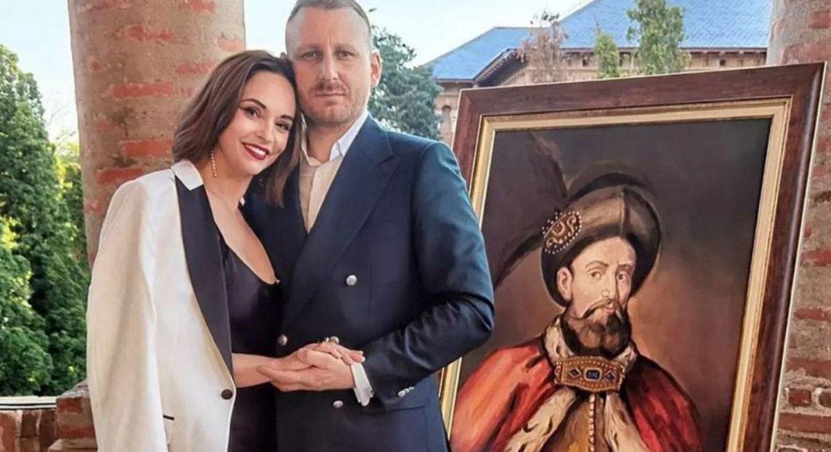 Imagine Stire Andreea Marin a spus motivul pentru care nu se căsătorește cu Adrian Brâncoveanu: ”Nu trăim după normele…” | 2review.ro