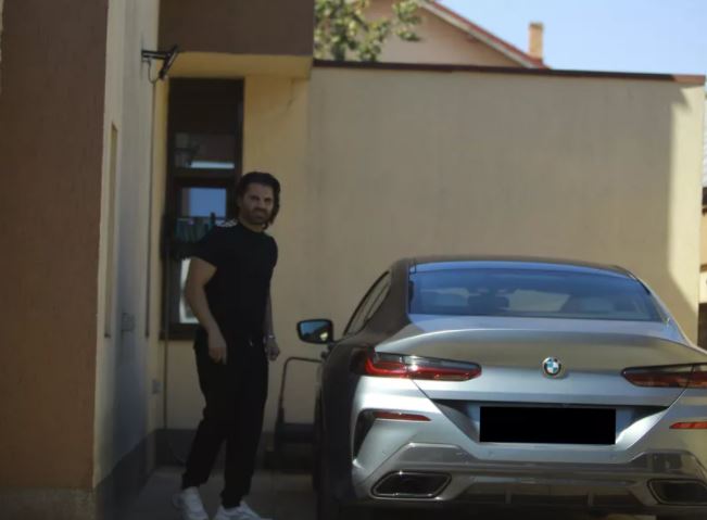 Imagine Stire Gina Pistol, Pepe și Andreea Bălan nu au, clar, probleme cu banii. În plină pandemie, și-au luat mașini de 300.000 de euro | 2review.ro