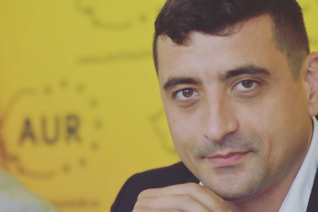 Imagine Stire George Simion, dezvăluiri despre viaţa sentimentală. De ce îşi ţine liderul AUR iubita ascunsă | 2review.ro