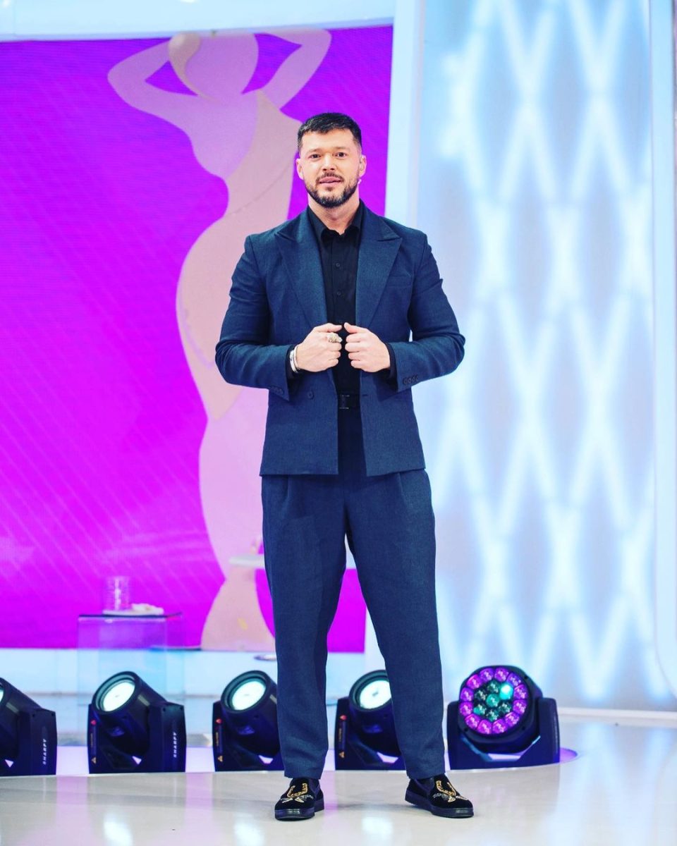 Imagine Stire Victor Slav îli dorește să devină din nou tată? Ce a spus prezentatorul de televiziune | 2review.ro