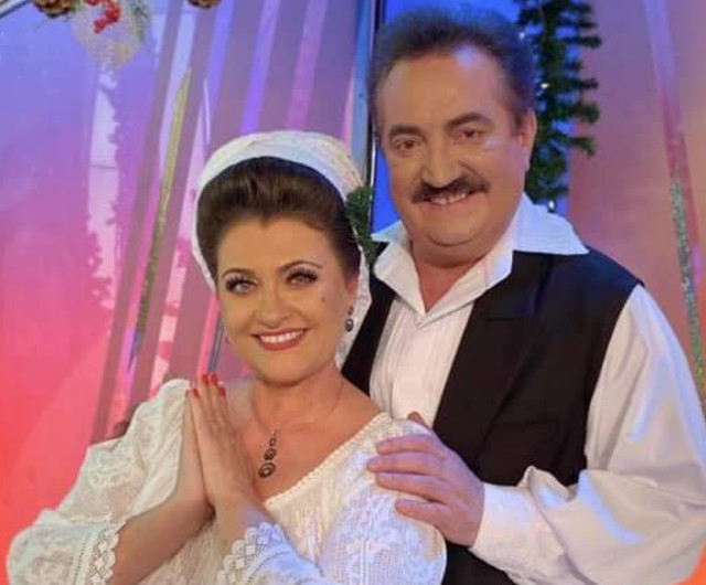 Imagine Stire Cine este cântăreața Steliana Sima, cea care l-a văzut ultima dată pe Petrică Mîțu Stoian sângerând fără motiv | 2review.ro