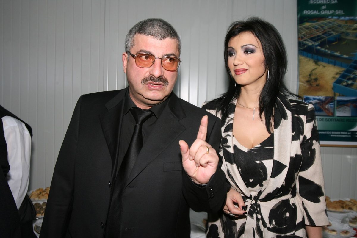 Imagine Stire Adriana Bahmuțeanu, departe de copii cu ocazia sărbătorilor de iarnă. Silviu Prigoană i-a “confiscat”. “Așa e hotătârea judecătorească!” | 2review.ro