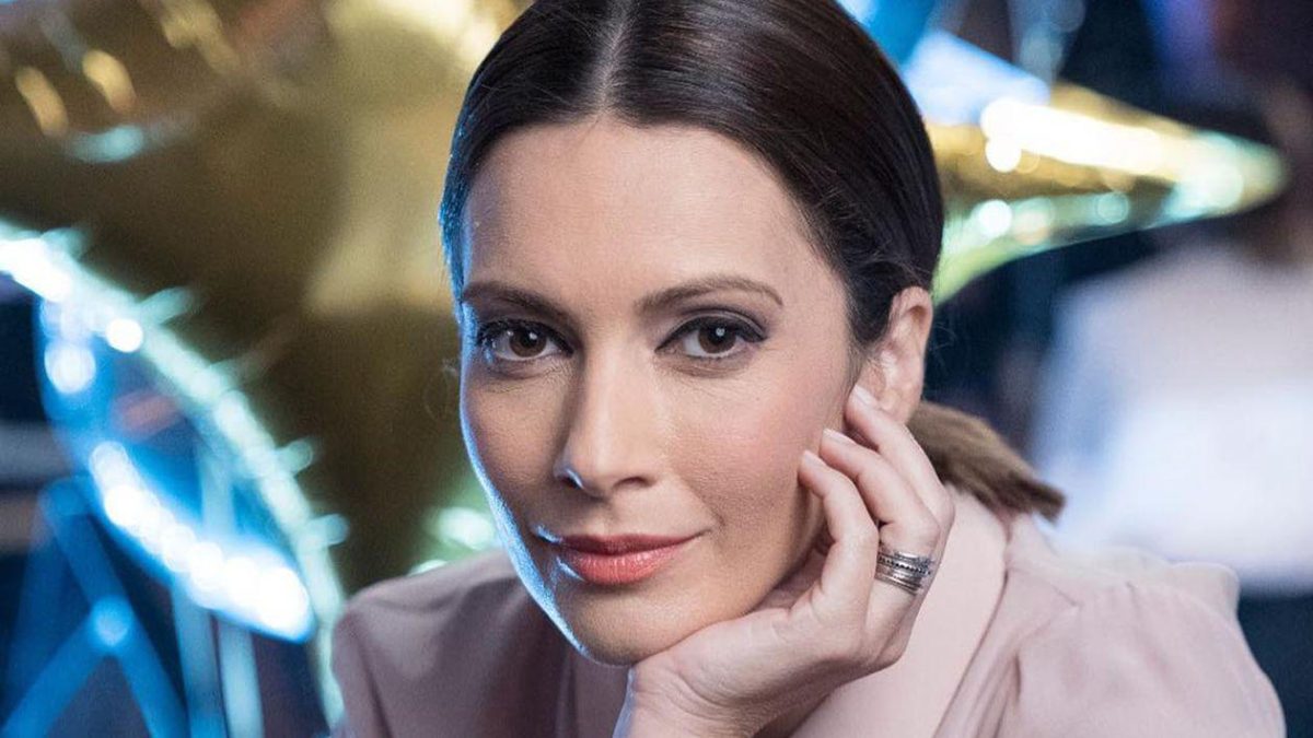 Imagine Stire De la cine a moștenit Andreea Berecleanu frumusețea. Cum arată mama și bunica prezentatoarei de la Prima TV | 2review.ro