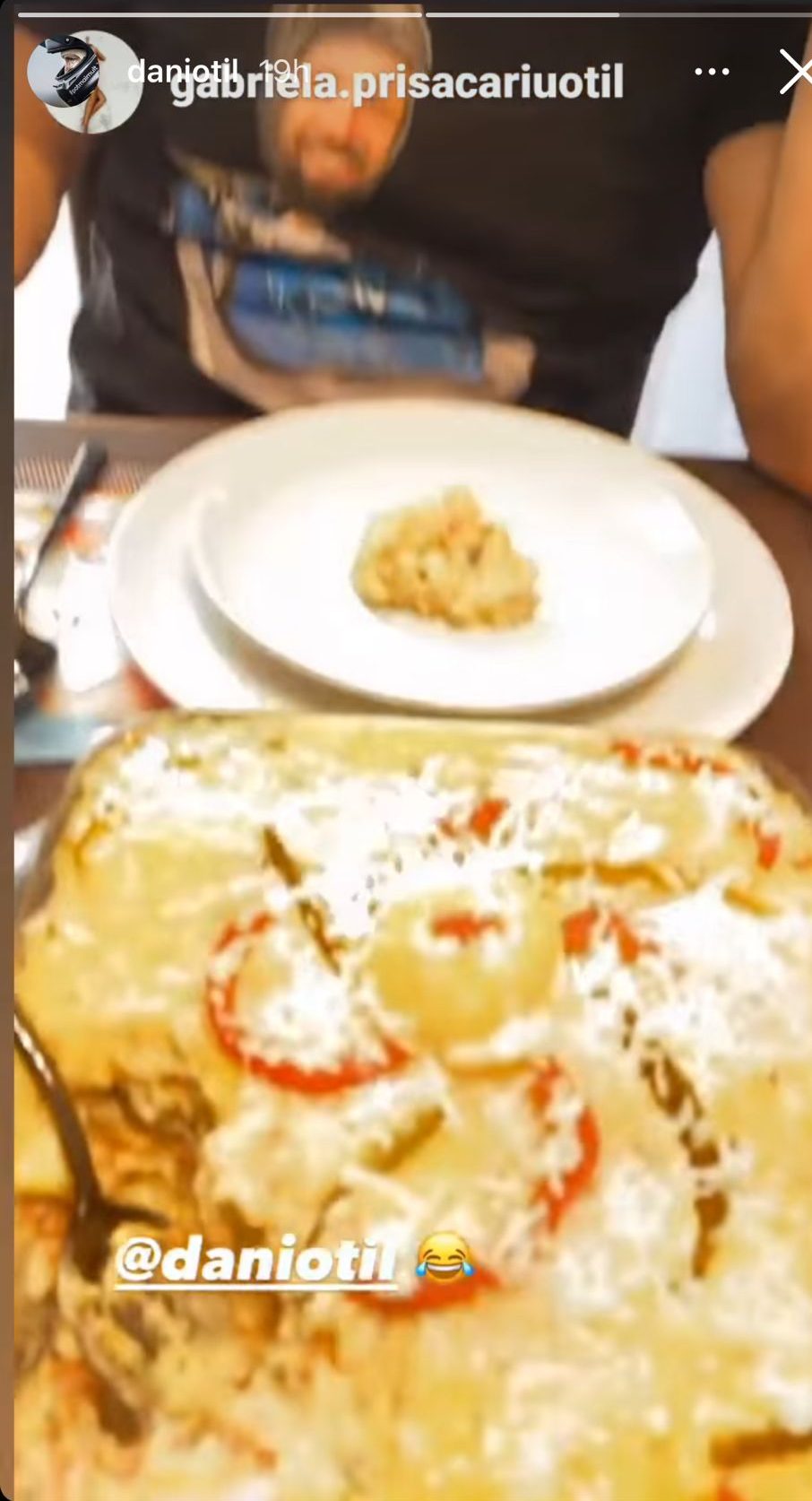 Preparatele tradiționale de Crăciun sunt favoritele lui Dani Oțil