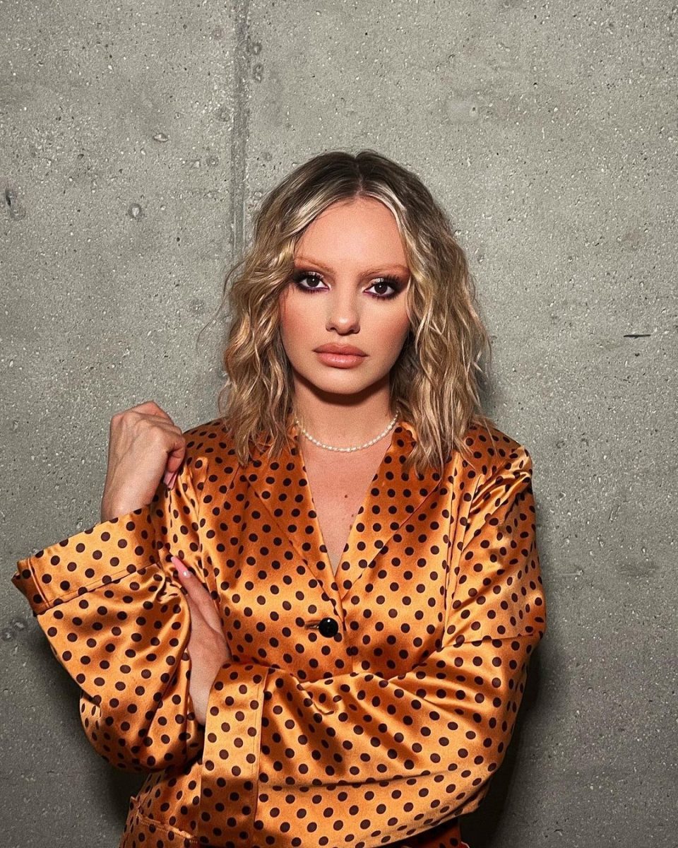 Imagine Stire Alexandra Stan, adevărul despre despărțirea de Emanuel Necatu. “Suntem persoane minunate, dar separat, nu împreună” + Cum este statutul de femeie divorțată | 2review.ro