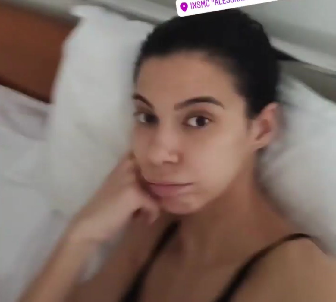 Imagine Stire Irina Mohora, de urgență la spital cu fetița ”Aici o să petrec, în pijamale” | 2review.ro